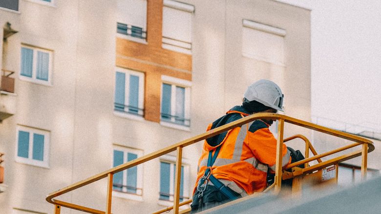 Из чего складывается смета на черновые работы и инженерию?