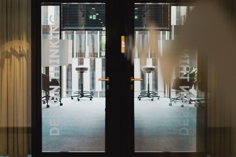 Как отличить дизайн-бюро с ремонтным контролем от «фасадной» студии?