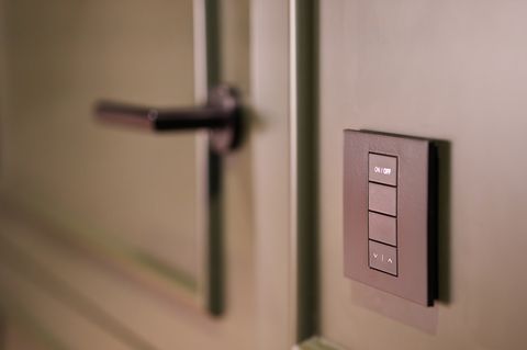 Зачем объединять видеонаблюдение и контроль доступа в единую систему